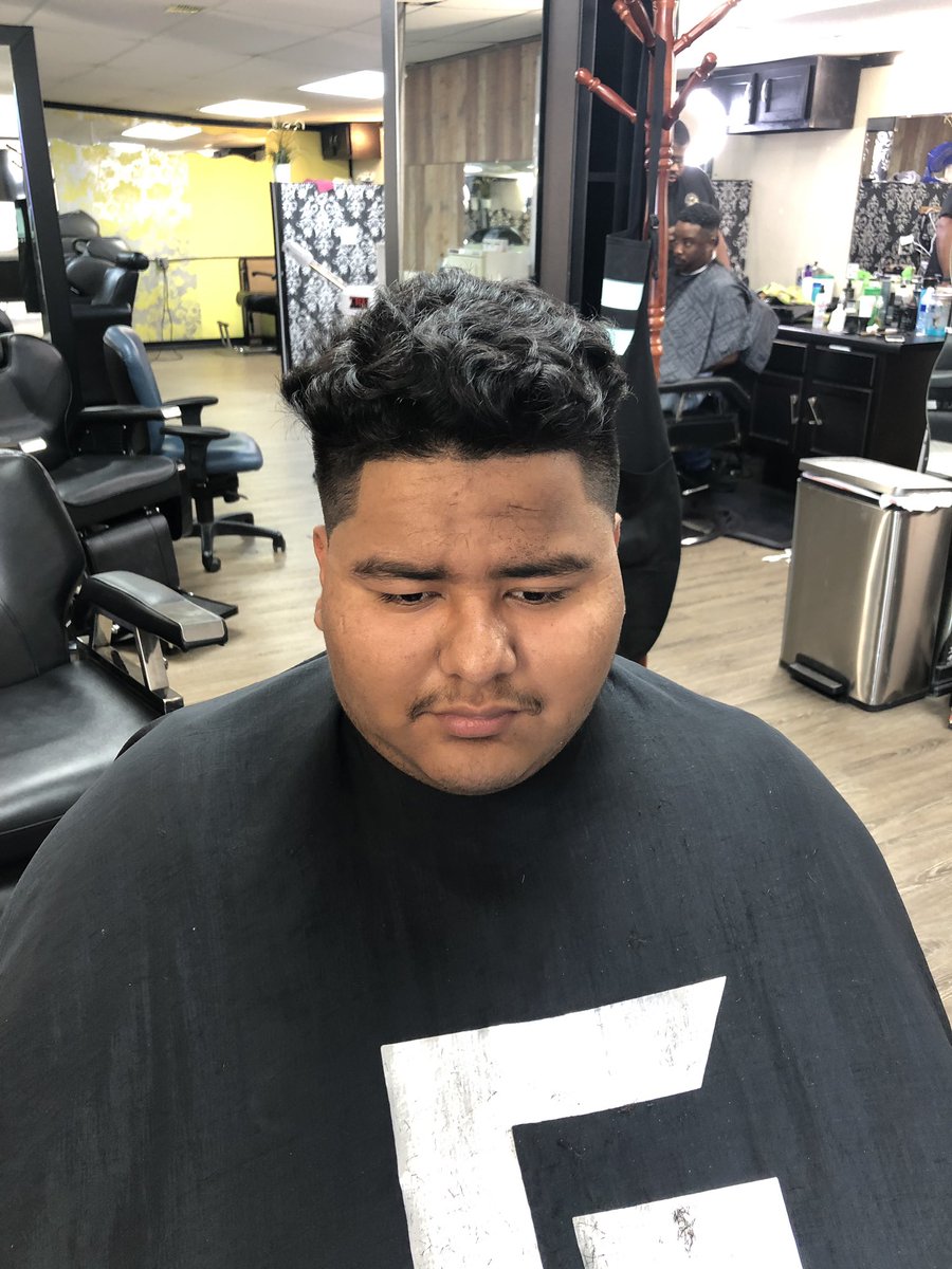 ZutadoH's tweet image. 💈Bald🏁mid-fade‼️ @Barbershopconne @AndisCompany #andismasters #andistoutliners #barberlife