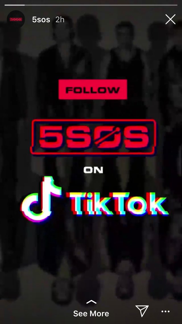 SOSUpdateReport's tweet image. 5SOS posted on their IG story for y’all to follow them on tiktok so yeahh go do that here: m.tiktok.com/h5/share/usr/1…