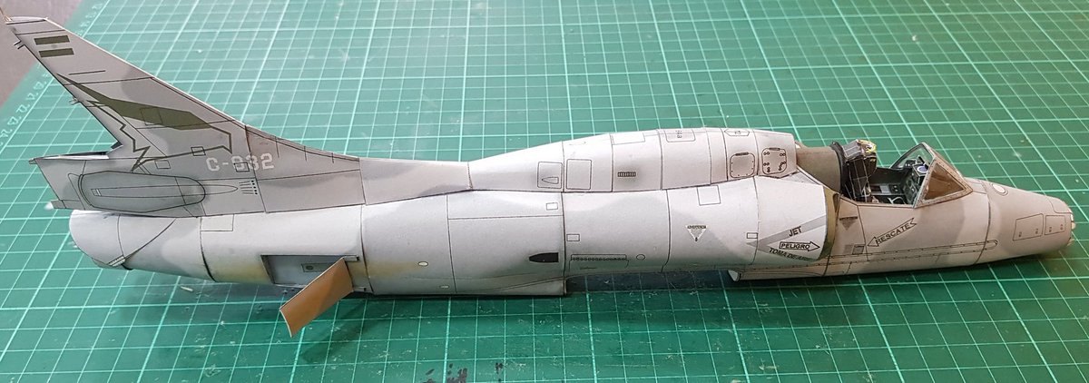 gaboccardo's tweet photo. Update: A-4AR Fightinghawk Fuselage #C932 @FuerzaAerea_Arg #scale132 #papercraft https://t.co/fsxnqUIPzy