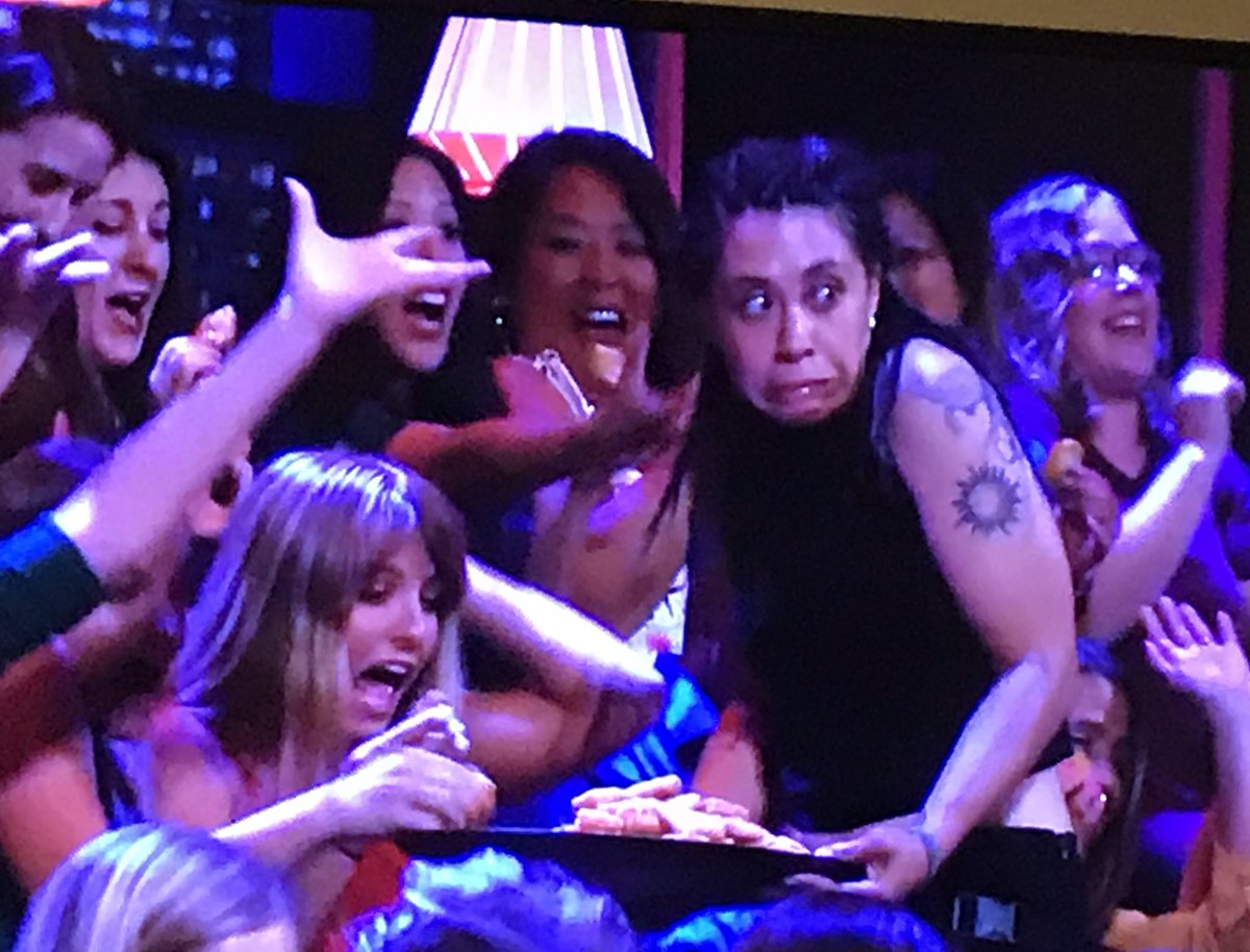 SuperVOGirl's tweet photo. This entire episode summed up in one photo #TheBachelorette #MenTellAll https://t.co/0G8TOmZ6ur