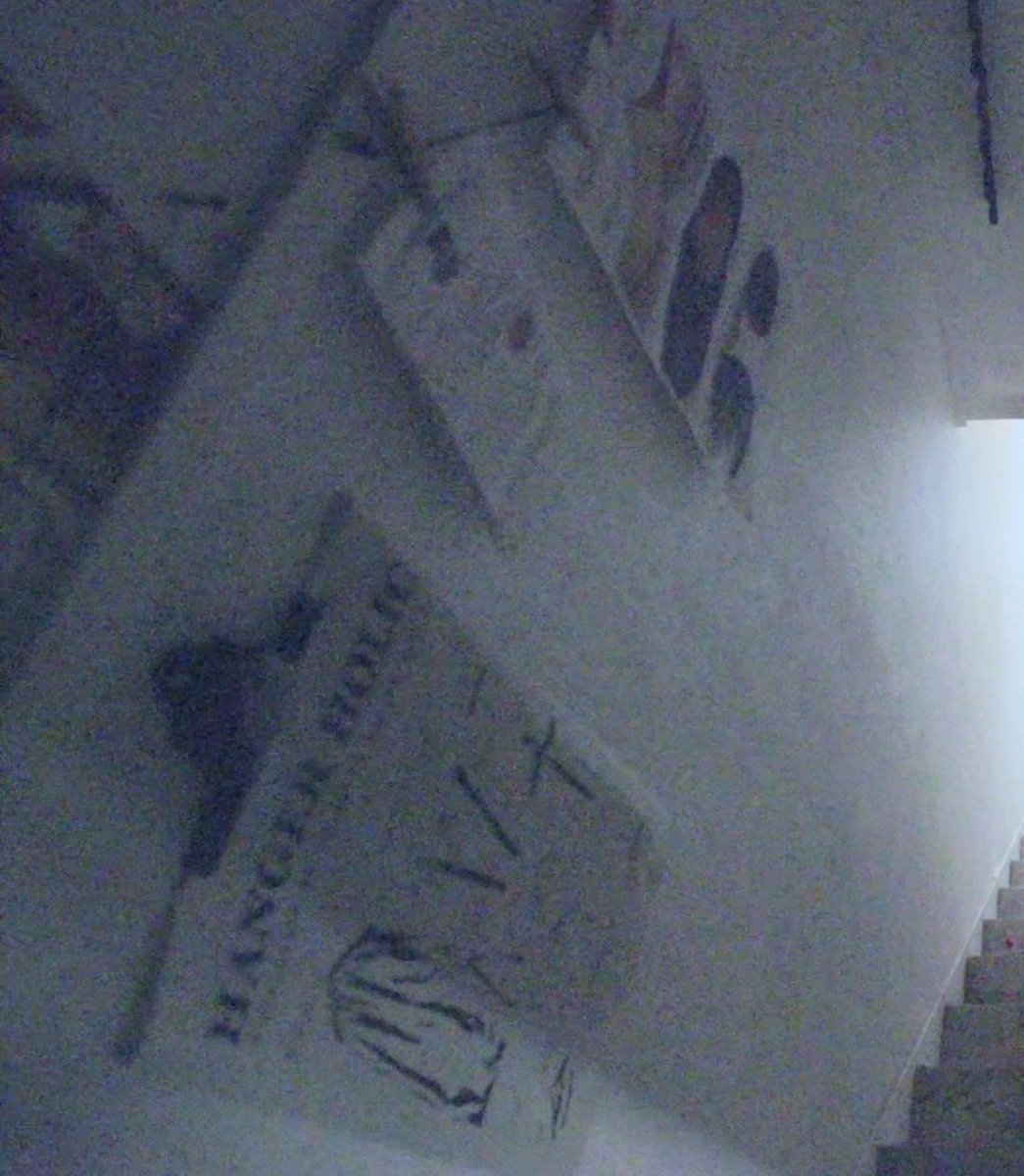 The last strange thing I found was this stack of papers pinned to the wall, titled Hanger Holic. It mysteriously has an image of a cross on it, but I'll let yall make the connection to Go Won from that since it seems a little tinfoil hatty