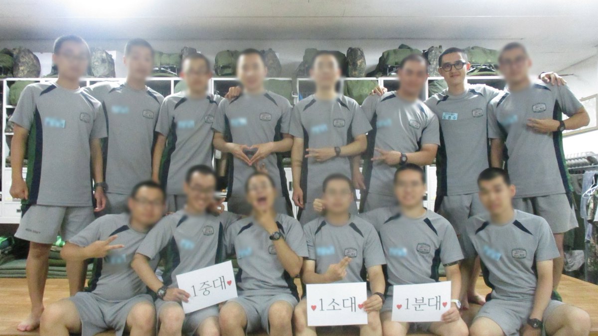 MKBoy1993's tweet photo. [7.1입영] 1교육대 1중대 1소대 1차 스케치 사진
#디오 #DO #도경수 #괜찮아도_괜찮아 https://t.co/qummW8Ixbp