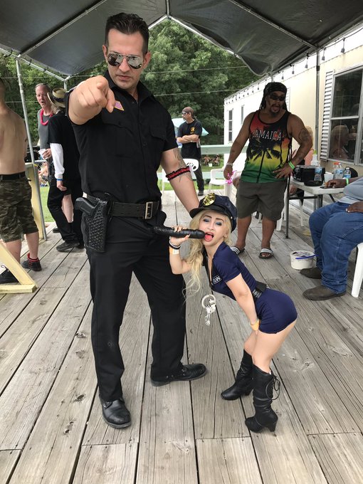 Watch TinyTexie's leaked NSFW photo on TwXstars