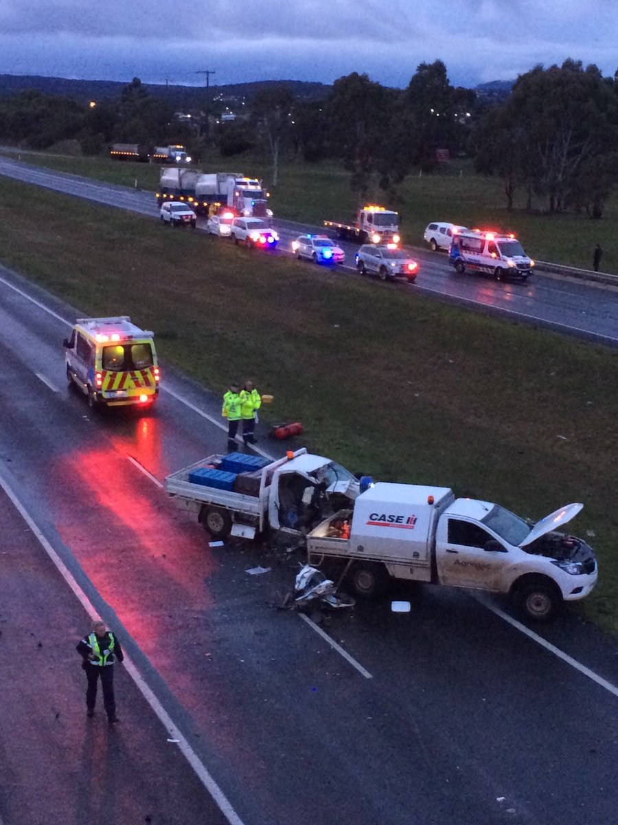 A driver’s been killed in an early morning crash on the Western Freeway near Mount Rowan. Two car collision, driver of the other vehicle being airlifted. More to come <a href="/WINNews_Bal/">WIN News Ballarat</a>