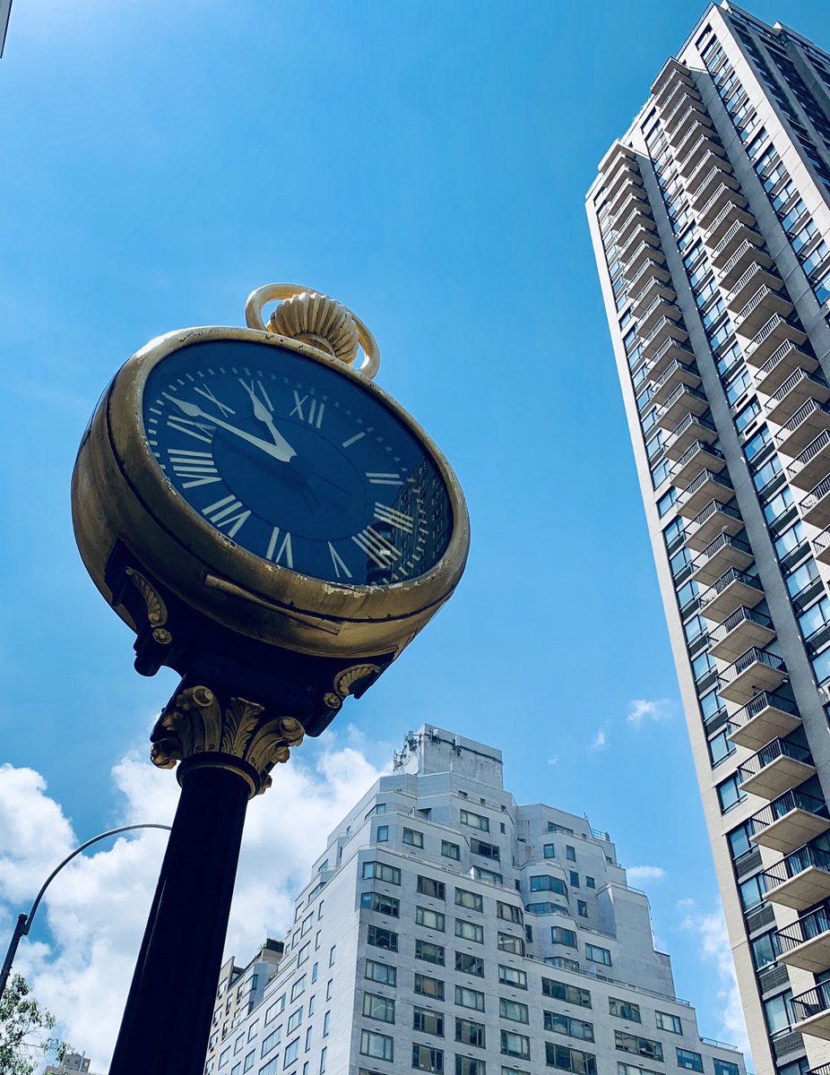LadyKFlo's tweet image. You see a clock on a city sidewalk. I see rushing a broken-nosed basketball camp boy to an UES ENT. We check every corner for the right street sign... then seeing a cool clock made us stop and breathe. We forgot the nose for one tick tock. #coolclock #TickTock