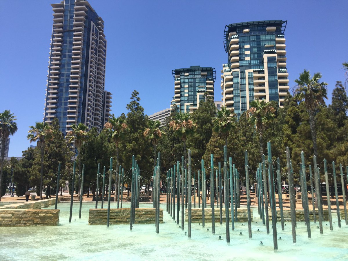 lizzie_king's tweet image. Arrived to beautiful sunshine and a few hours to stretch my legs before settling in to my first #PDIPOA #protocolforum in #SanDiego ☀️ #gaslampquarter #hortonplaza #harbordrive #petcopark