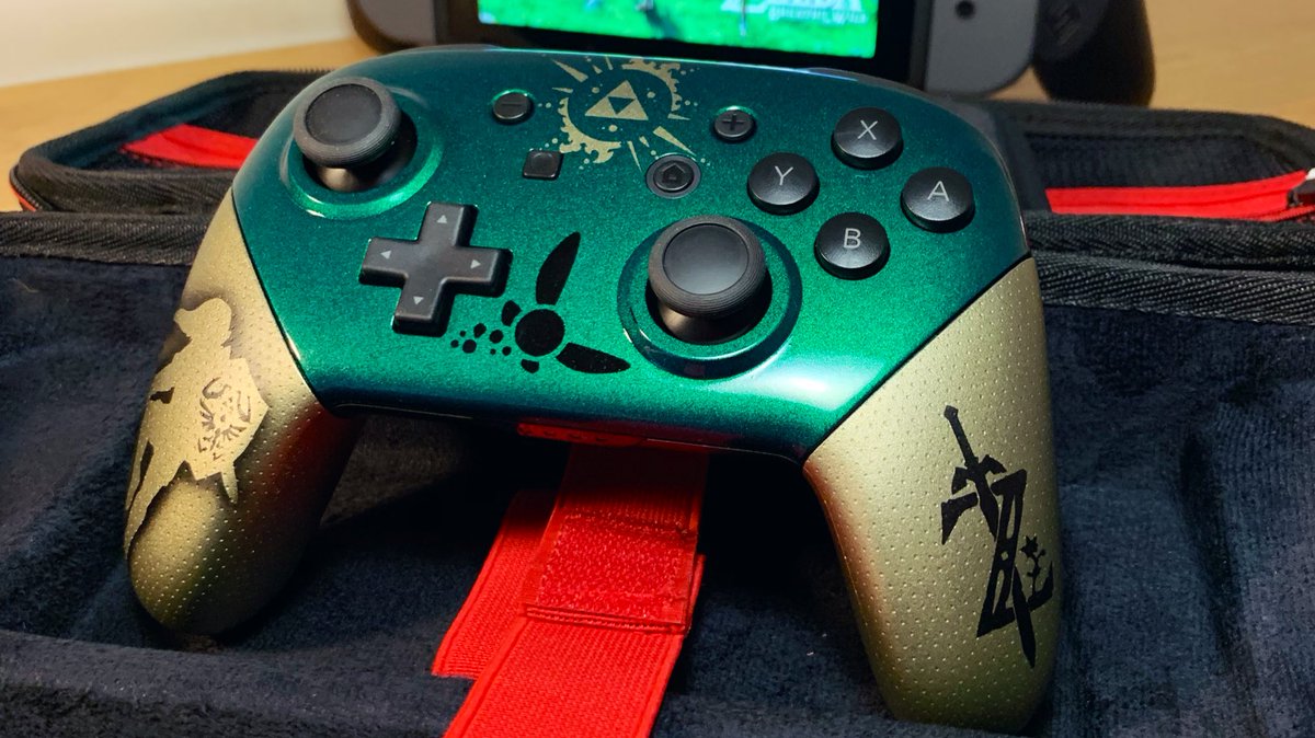 GamestylingNL's tweet photo. Custom #Nintendoswitchpro controllers are also available! Send an email or DM message me for more info! #keepitstyling https://t.co/O6g5VbYXiw