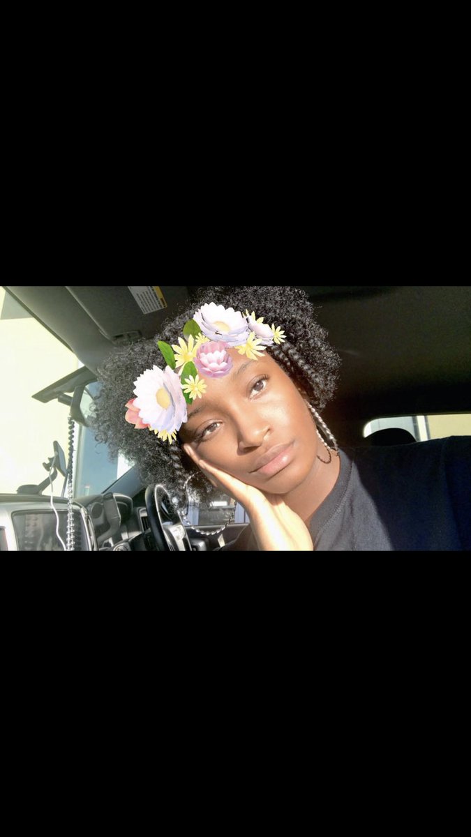 #WhosWhoofAUM23 #MyAUM23 #WhosWhoOfAUM 
~ Name: Khrystle Releford
~From: Phenix City,AL
~Age:17 but ya girl finna be 18 next Wednesday so🥳
~School: Smiths Station High School
~Major: Psychology 
~Dorm: Commons