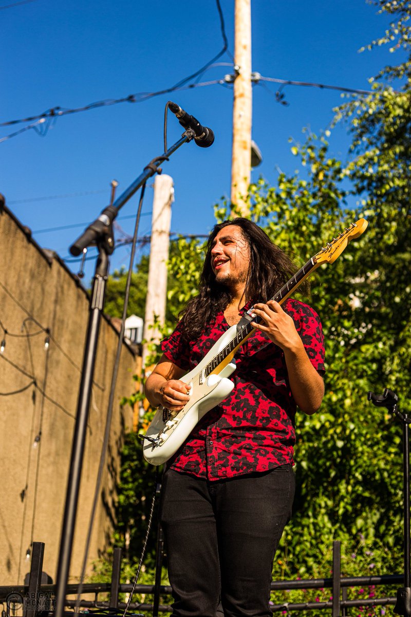 Hear Tonight tweet media