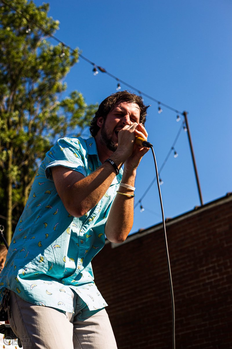 Hear Tonight tweet media