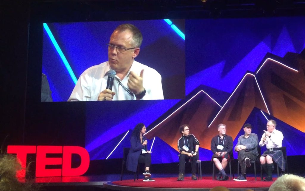 Here’s a view of the main stage at #TEDSummit - v simple but effective set. Mix of layered panels and neon strips.