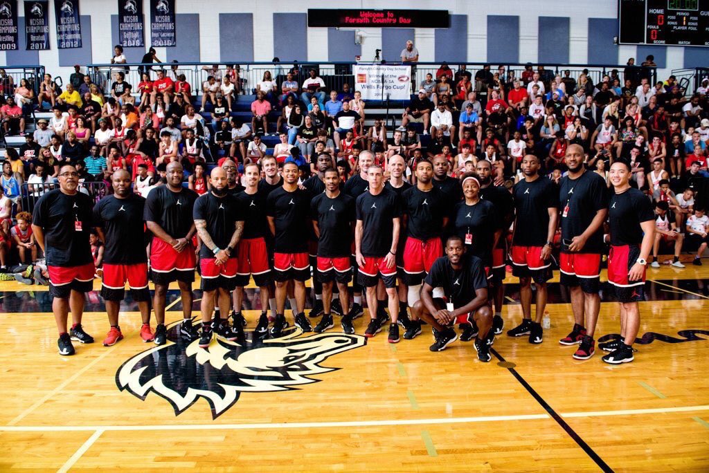 CoachJeffBecker's tweet photo. Appreciate my guy @JeffYalden for all his help this past weekend at @CP3RisingStars ! 

Does a great job and an even better person! @JeffYaldenMedia https://t.co/GOpZn3bdGQ