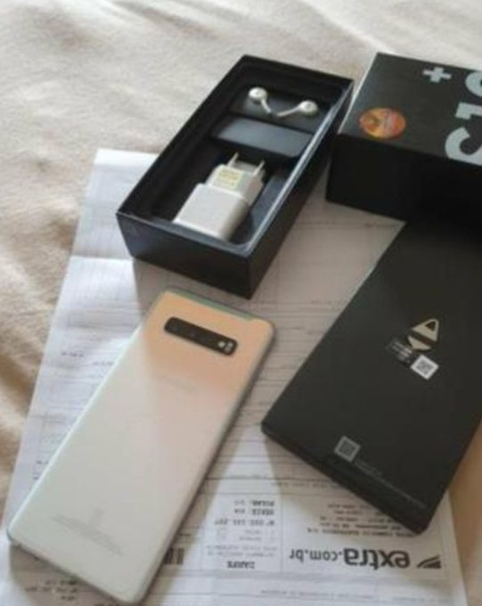 Kurium2's tweet photo. Ae comprei s10 muito sior mais comprei realizei meu sonho,GALAXY S10 SAMSUNG https://t.co/BhJWc2czvu