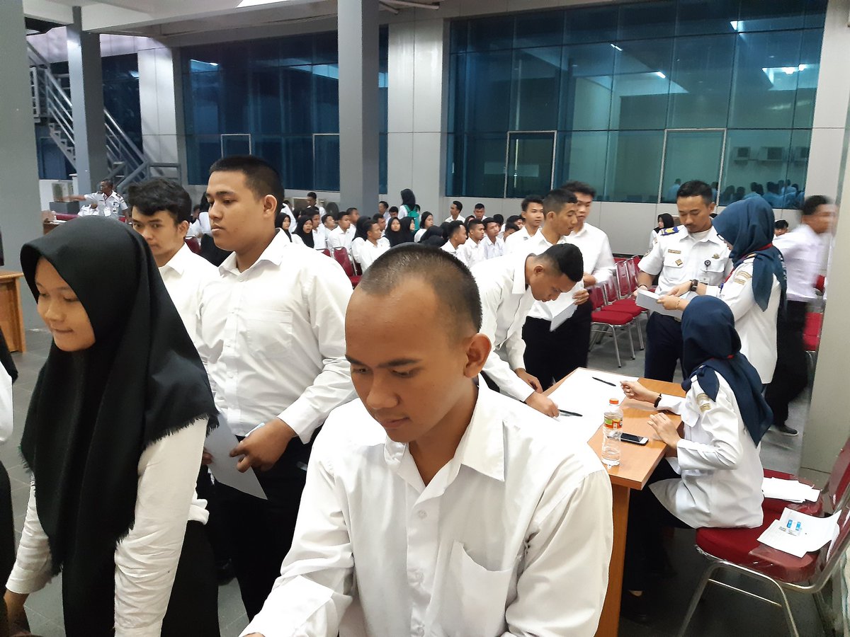 PTDISTTD's tweet photo. Selamat Pagi #sobatsttd..
Semangat yah bagi adik2 yang mengikuti TPA di BKN hari ini..
Semoga sukses dan lancar..
#sipencatar2019 #bpsdmp #kemenhub https://t.co/51JvSh2VeD