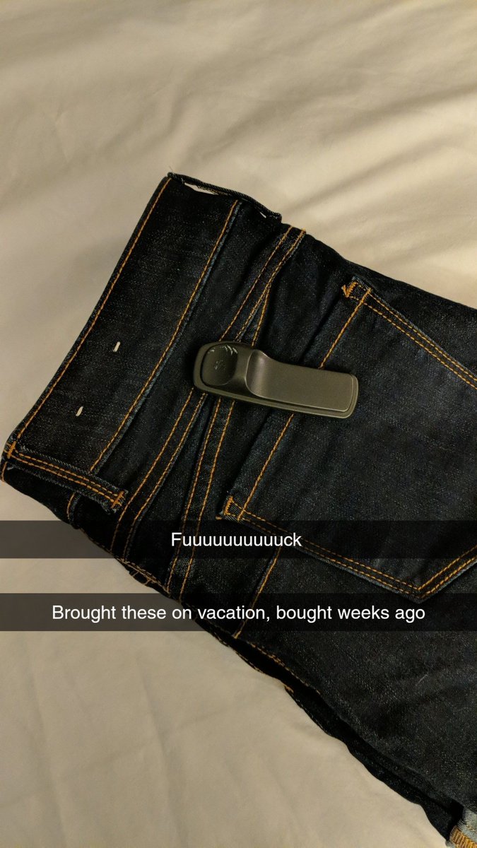 bunny_smash's tweet image. Brought shorts on vacation. Look damn awesome.

The security tag is still on them. Good thing I have a different pair for dinner tonight. #goshdarnit #vacationproblems