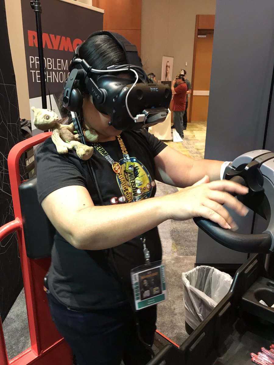 RaymondCorp's tweet photo. Where superheroes, pop culture & the most recent tech innovations came together, it was a great time to be at @Comic_Con’s Future Tech Live! Learn more about Raymond and the VR technology showcased, click here: https://t.co/IJQAw7QcuD #SDCC2019 #FutureTechLive #SDCC50 #SDCC https://t.co/iqaXEjhNwF