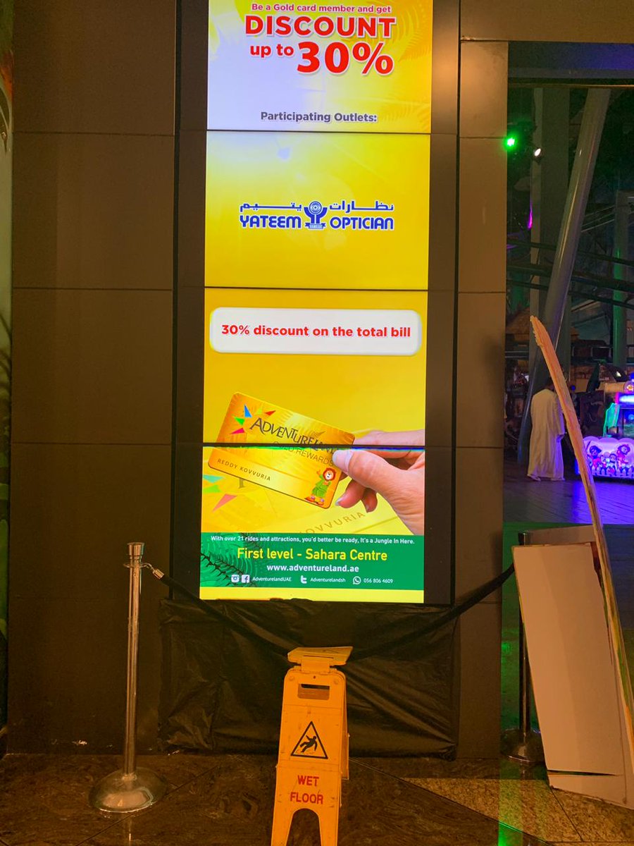 sylvia89chen's tweet photo. Video Wall after sales service from Samsung 55 inch 5.3mm to 3.5mm, Brand NEW in UAE.

#videowall #digitalsignage #kiosk https://t.co/bSB41lfVG9