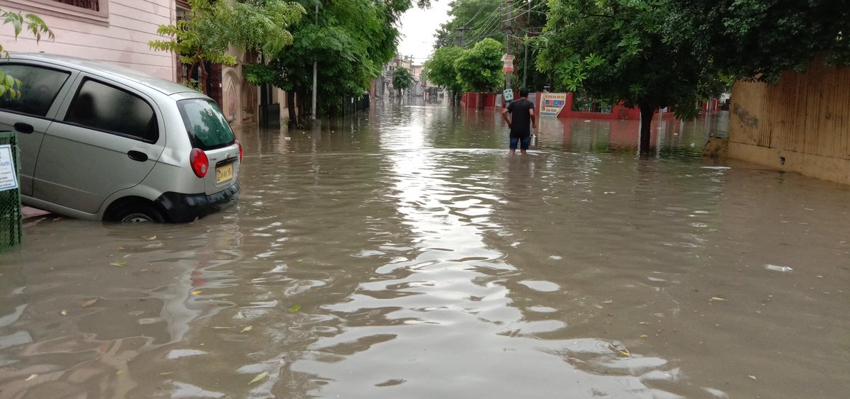 AngelinaJo2ll's tweet photo. Again only 1 hour of rain &amp; condition of Sarabha Nagar , Bathinda is pathetic..
@mc_sbm @HarsimratBadal_ @PMOIndia https://t.co/Vy0AJxHCvI