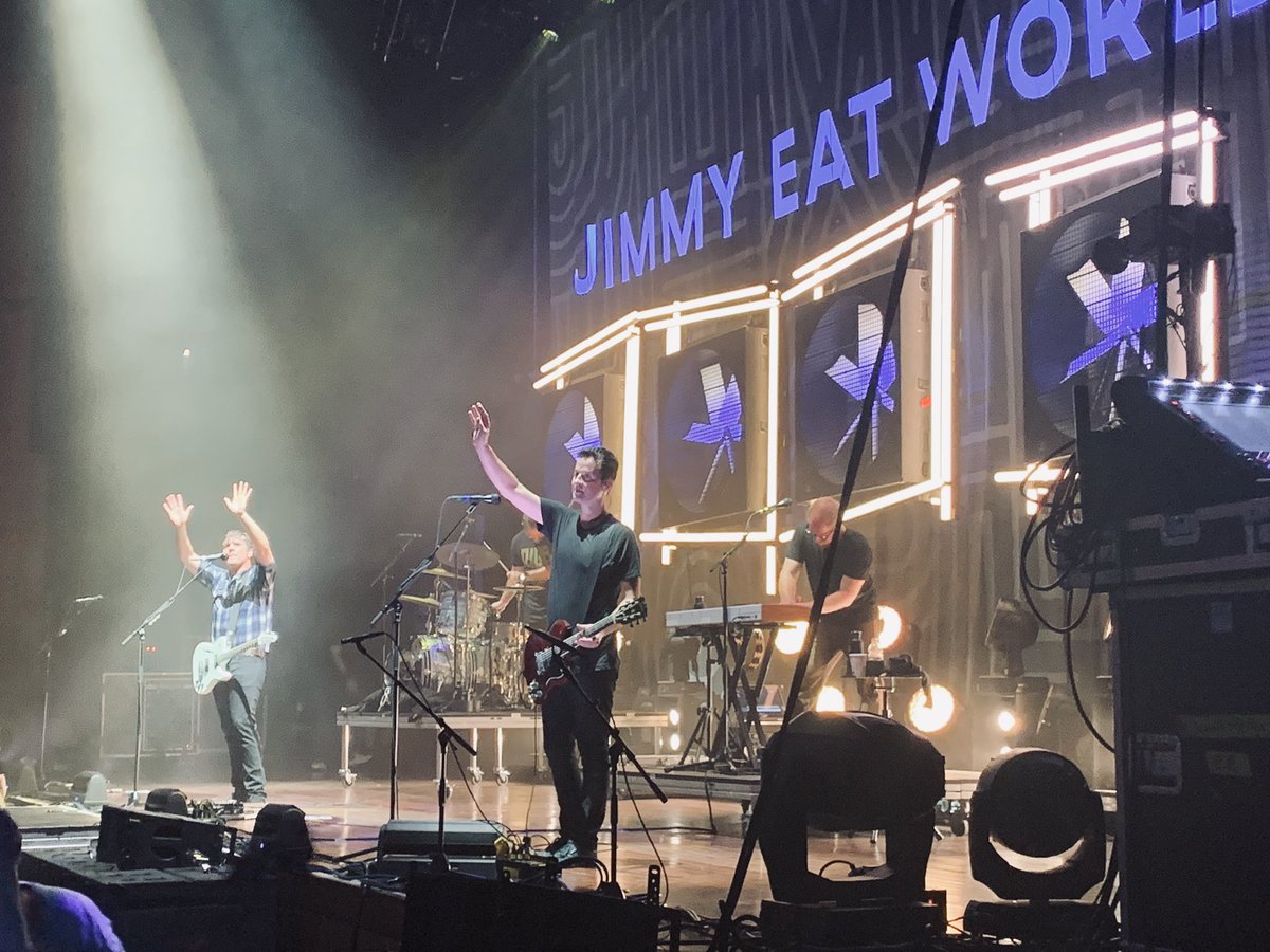 eum_music's tweet photo. THIRD EYE BLIND | JIMMY EAT WORLD 
Merriweather Post Pavilion
7.19.2019

#eummusic #eummusicgroup #thirdeyeblind #summerconcert #maryland #music #90s #jimmyeatworld #motorcycledriveby #livemusic https://t.co/LSbvxftstY