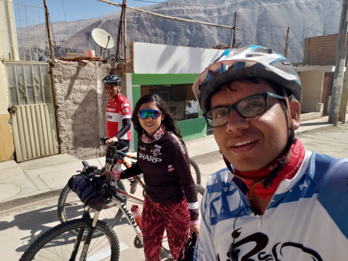 Grennyra's tweet photo. Torán- Majes 167km #viracos #hastadondepuedesllegar #ciclismonaespn  #ciclismo #cycling #cyclingphotos #cyclinglife #BIKEBIKEBIKE #bikedc #bike #bikergirl #bikerlife #biker #MTBB #mtbos #mtb #mtbbxthebest #bicicletas  #bicicleta #bici #Riders #arequipa https://t.co/G0ZIiEV9Q9