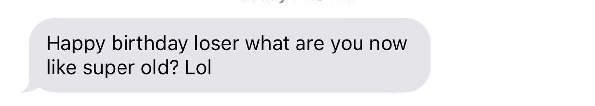Alexis_Jalbert's tweet photo. Birthday texts from girls vs. birthday texts from boys https://t.co/nX1uaFQaKv