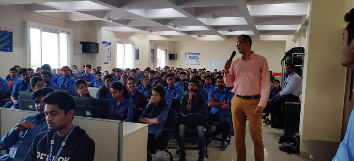NiranjanMankame's tweet photo. First session on my Journey in Becoming A Multiplier #BAM to educate students and get them started on their #Journey2Salesforce with @trailhead. India will be more than ready by 2022.@ericakuhl @kavindrapatel @mittuvikas @SfdcKiran @NitishaRJ @jayeshtej @Ajinkya_SFDC @arpitjai03 https://t.co/9X8xaL33lG