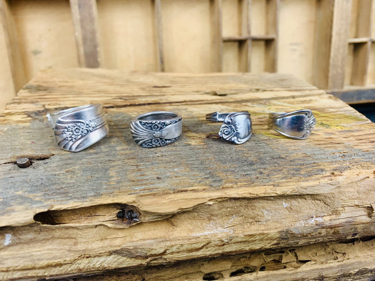 #spoonring #spoonrings #rings #upcycle #upcycling #vintagespoon #vintagespoons #vintageattire #vintagefeel 
Spoon rings! 
$15 each while they last. $4 shipping.