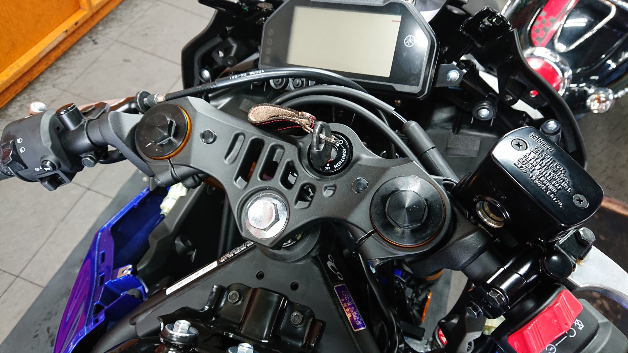 Ysp東淀川 スタッフ募集中 Yzf R25 Daytona マルチバーホルダー取り付けしました Usb スマホホルダー取り付けに 便利ですよー Ysp東淀川 Ysp Daytona マルチバーホルダー Yzfr25 Yzf R25 R3 T Co 2ztlhfiulo Twitter