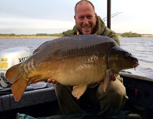 Another cracker from good friend @arjanverkoelen repping our Outfitters hoody...⁠
#navitasangling #navitasapparel #navitas #nvts #carp #fishing #angling #apparel #outfitters #fb