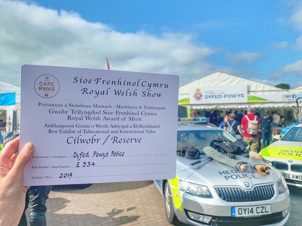 Heddlu Dyfed-Powys Police tweet media