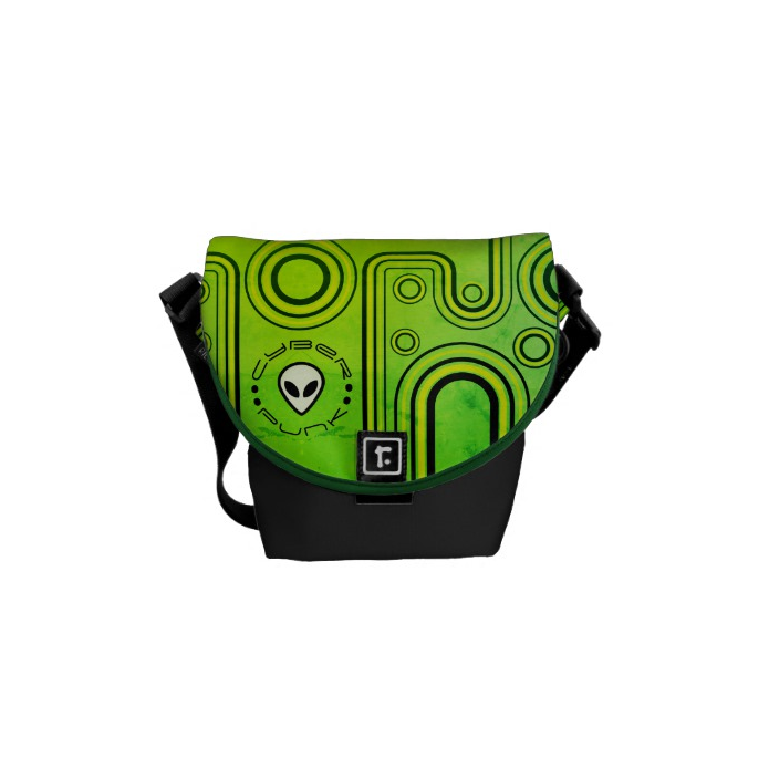 MooseDisco's tweet photo. Yep it's a little alien #myart Bright Green #Industrial #CyberPunk #Futuristic Commuter Bag https://t.co/5DACsVGLFB via @zazzle
#cyberpunk #cybergoth #90s #ravegear #raver #aliengrey #aliengray #scifi #altfashion #trance #synthwave #newwave #abduction #aliens #space #spacegirl https://t.co/306FjMgfBa