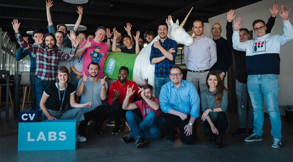 FintechCH's tweet photo. 12 Blockchain Startups Graduate from CV Labs Incubation Program in Zug https://t.co/pbGBBLs2kM @kimeoapp @_CV_VC_ @TheBitFreezer @orvium @CryptoPolicecom #startup #blockchain #incubator #fintech https://t.co/2Ow0NO6BEX