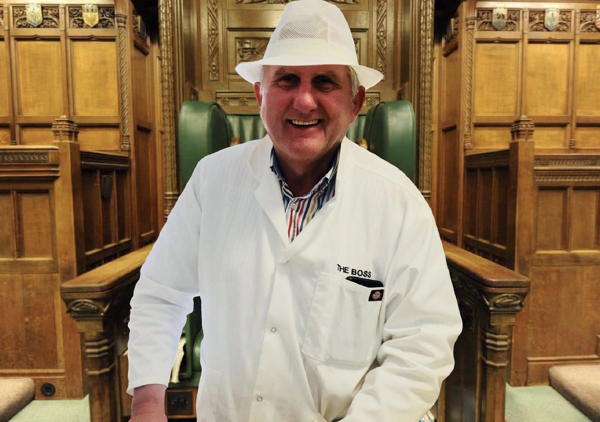 MStevensFish's tweet image. It’s a big seat, and he can fillet!⁣
Matthew Stevens for prime minister! 🐟 ⁣
⁣