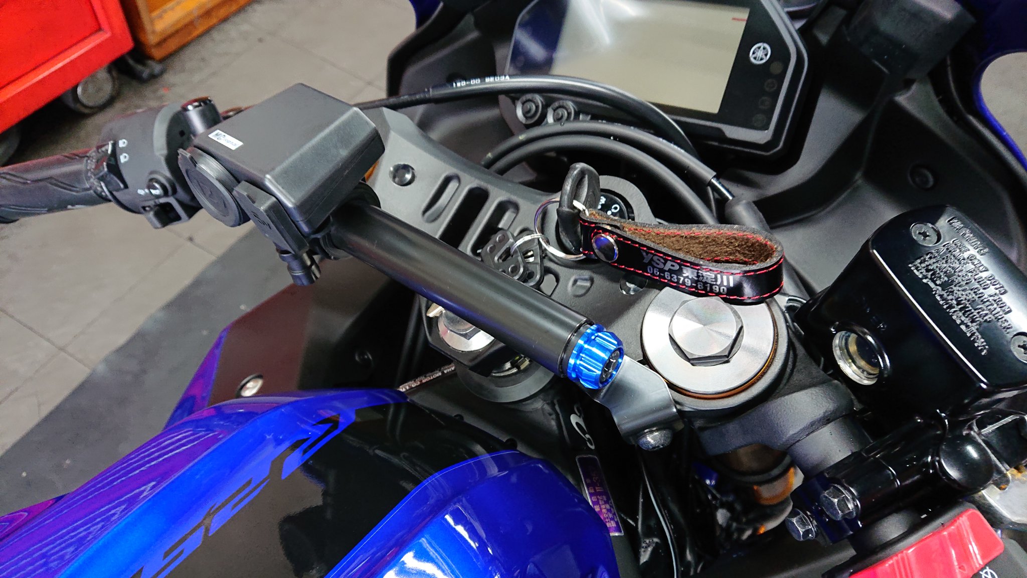 Ysp東淀川 スタッフ募集中 Yzf R25 Daytona マルチバーホルダー取り付けしました Usb スマホホルダー取り付けに 便利ですよー Ysp東淀川 Ysp Daytona マルチバーホルダー Yzfr25 Yzf R25 R3 T Co 2ztlhfiulo Twitter
