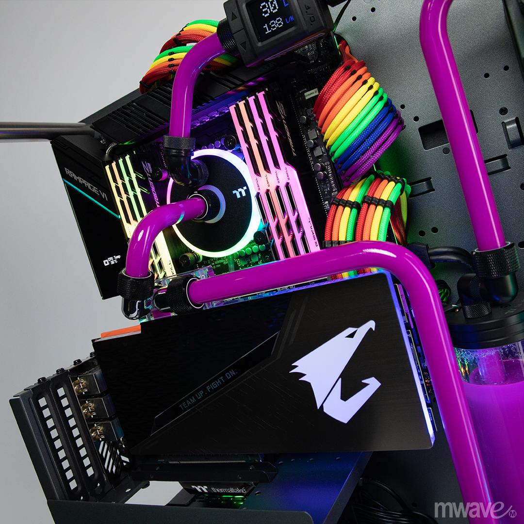 MwaveAu's tweet photo. Every colour of the rainbow 🌈

Check out this custom build for a customer feat. pink custom loop, lots of RGBs and rainbow cables.

#BuiltByMwave https://t.co/ZOH9qXPVuz