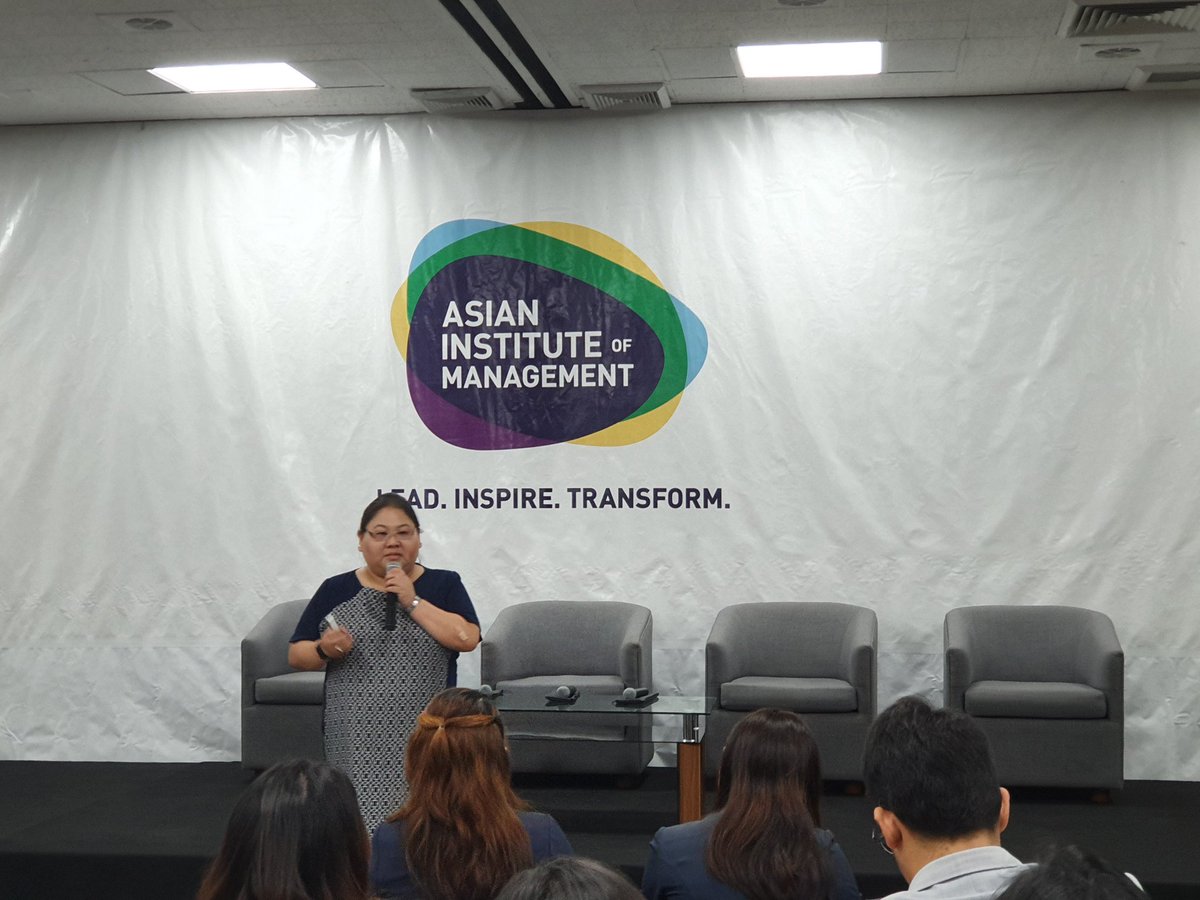 aim_edu's tweet photo. Our last speaker for this afternoon's #HRTechTalk is Cindy Saw. #LifeAtAIM https://t.co/CM8o1SHl28