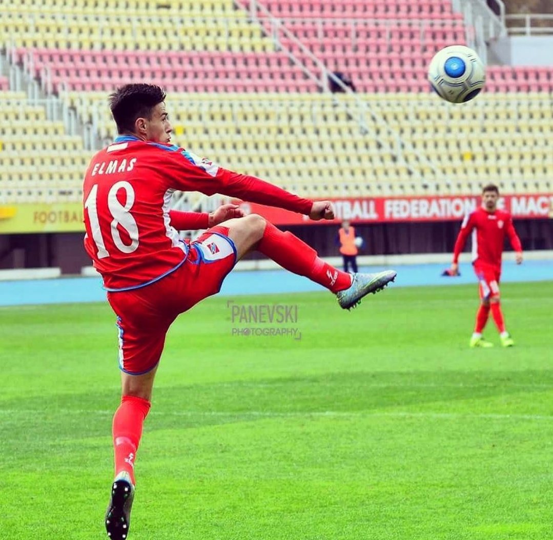 2015-16: Elmas sceglie il club macedone per non allontanarsi troppo, e fidandosi dell'abilità del club nel far crescere i giovani talenti(gli avevano anche garantito un futuro posto da titolare in prima squadra). A settembre 2015 esordisce in prima squadra a 16 anni.