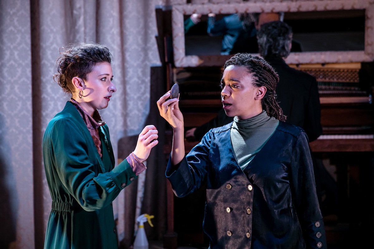 WE'RE HIRING! We're looking for a new Assistant Producer to come and join our small but dedicated team. 

For more information, and details of how to apply, please click here: bit.ly/ndtjob