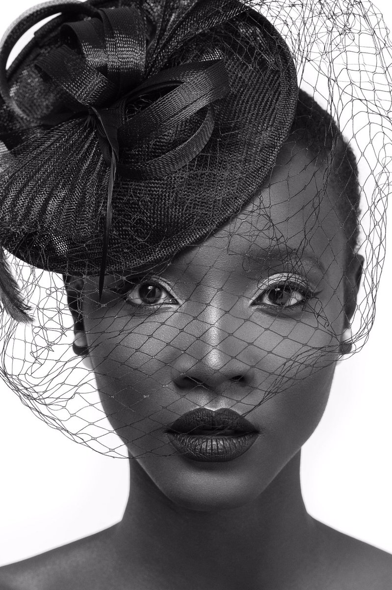 darkhorsegh's tweet photo. Platinum 🎲
Photography @PlatinumImagery 
MUA @_Naphsie_ 
Model @darkhorsegh 
#DefendMediaFreedom #africa #darkhorsegh #ghana #fashion #bbnaija https://t.co/Xjl8Pctneg