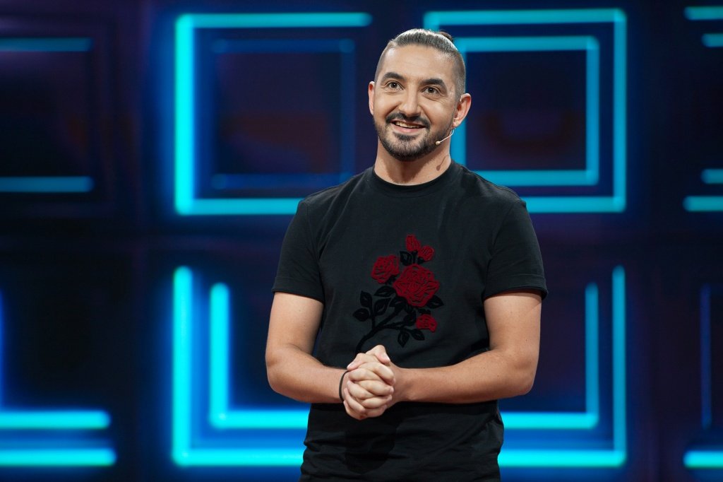 андрей андреев импровизация. сколько лет актерам импровизации. сергей матвиенко. актеры в инпровизаиации. передача павла воли импровизация.