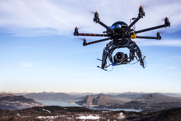 Vitrociset's tweet photo. #Vitrociset aggiornerà l’infrastruttura radio di @ENAVSpA. L’accordo prevede la sostituzione degli equipaggiamenti per le comunicazioni aeroportuali terra-aria insieme all’infrastruttura di supporto alla navigazione aerea - https://t.co/LGIYiGsuPZ https://t.co/x8o2wZkjOD