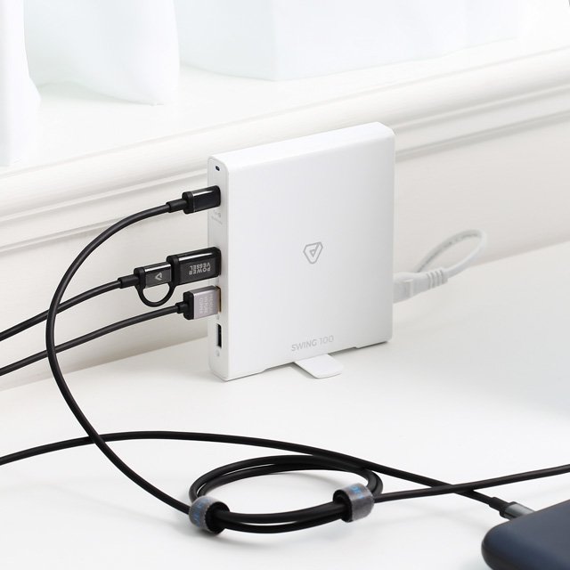 Power-Vessel! Universal Charger with Quick Stand! techmash.co.uk/2019/07/23/pow… #PowerVessel #UniversalCharger #QuickStand #Charger #Laptop #Smartphone #Macbook #Surface #techmash #techmashdave #techmashuk @techmashdave @techmashuk