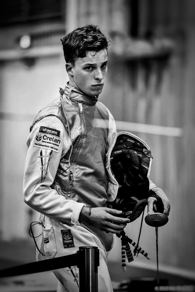 FFCEB's tweet image. Grâce à sa 61e place dans le tableau 64 aux championnats du monde, Stef Van Campenhout passe désormais dans le Top 100 mondial (87e). Félicitation! Une performance qui mérite d'être mise en avant pour une première année senior!

Le classement complet: shorturl.at/jtBNR