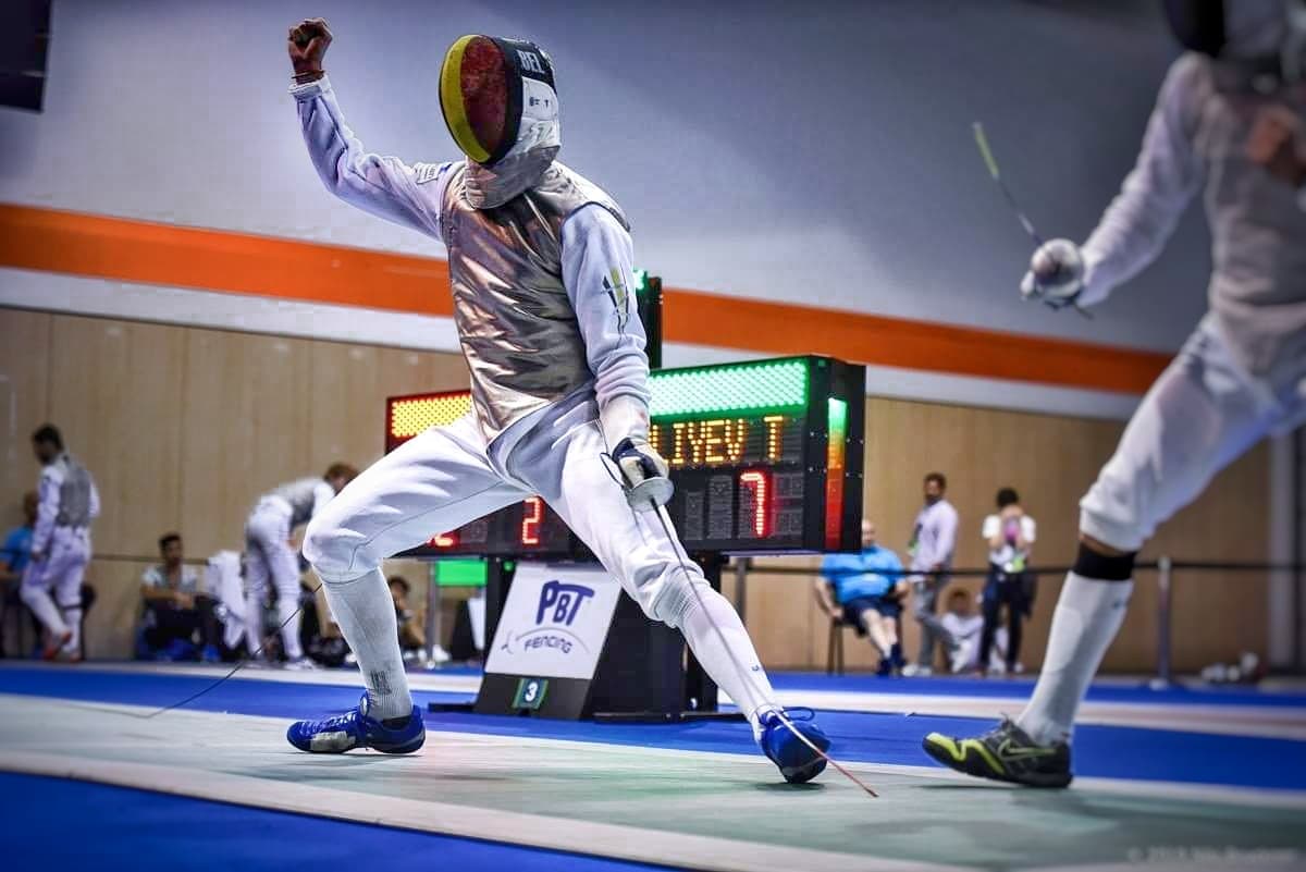 FFCEB's tweet image. Grâce à sa 61e place dans le tableau 64 aux championnats du monde, Stef Van Campenhout passe désormais dans le Top 100 mondial (87e). Félicitation! Une performance qui mérite d'être mise en avant pour une première année senior!

Le classement complet: shorturl.at/jtBNR