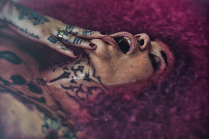 Immersed in a witches brew eeerm &ldquo;manifesting&rdquo; 😂💕 @Dark_Moon_Media #loveisand #heatwaveuk #altgirls #onlyfans<a href="/tag/tattooedgirls"class="tags"><span>#tattooedgirls</span></a><a href="/tag/altgirls"class="tags"><span>#altgirls</span></a><a href="/tag/onlyfans"class="tags"><span>#onlyfans</span></a><a href="/tag/heatwaveuk"class="tags"><span>#heatwaveuk</span></a>