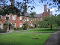 Join us this Thursday at 14:00 to discover the history of St John's Charity dating back to the 12th Century. Our tour includes the historic charity Boardroom. Tickets: £11 adults (includes tea at Peter Symonds Almshouses). Meet at the Tourist Information Centre , Winchester