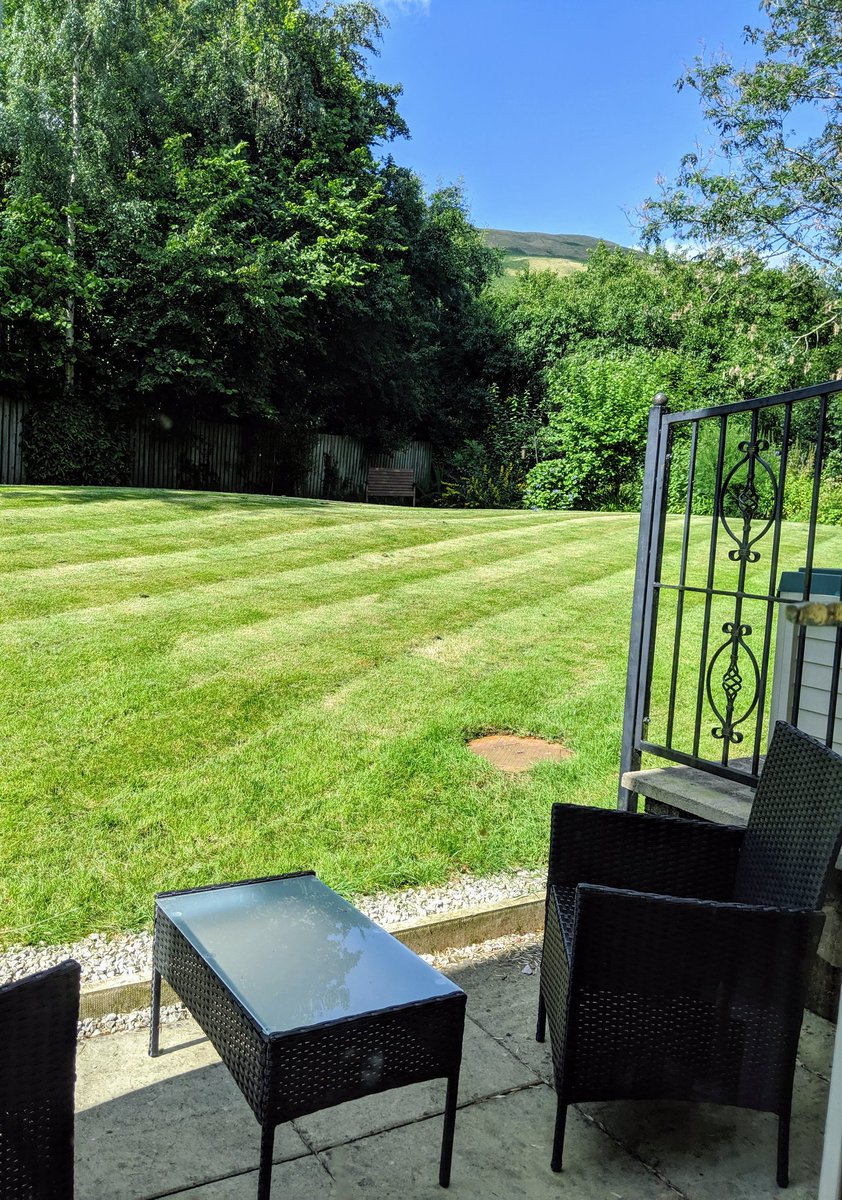 Gorgeous day in Sedbergh. Perfect for a walk and then a drink on the patio.