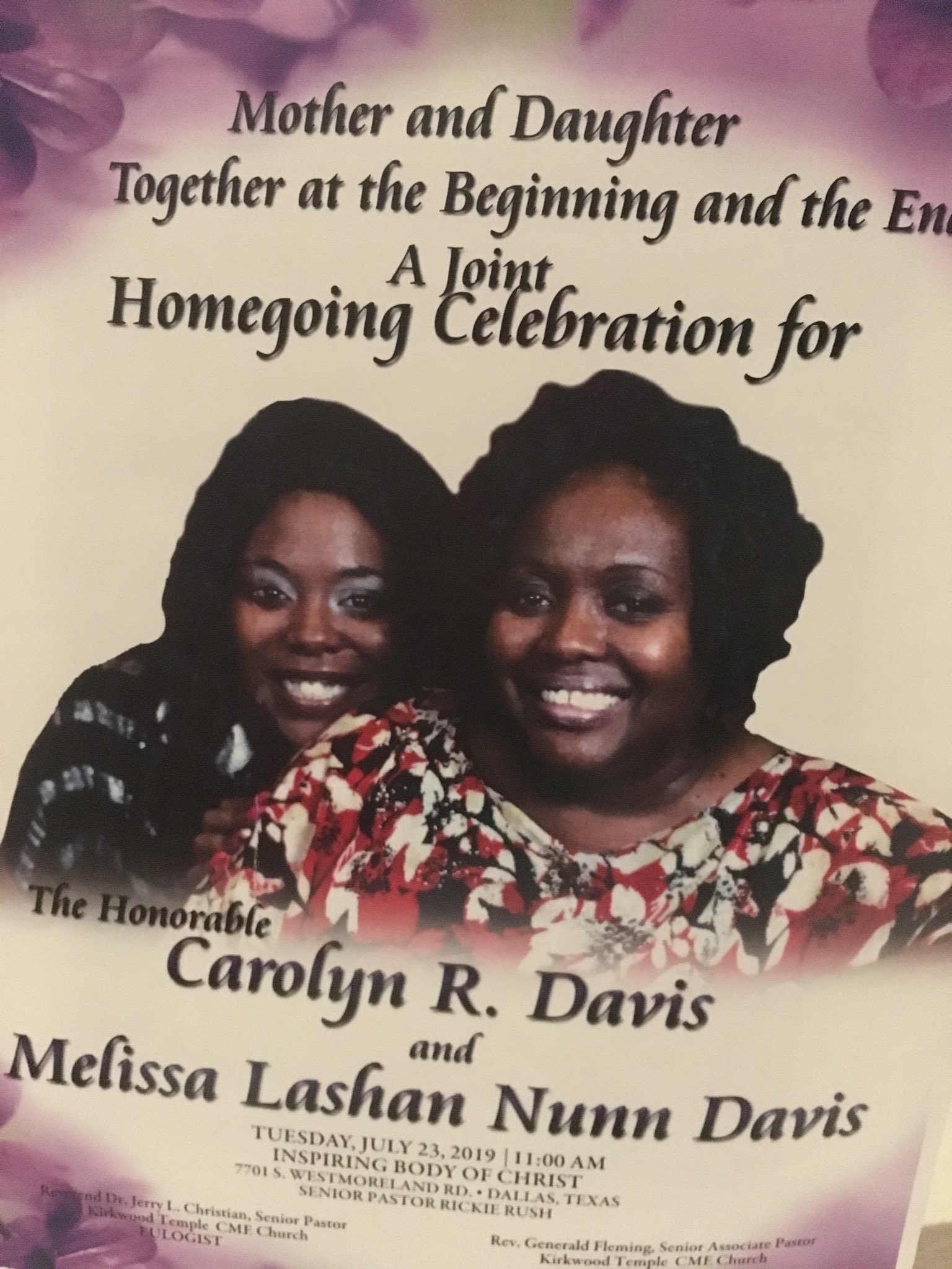 twitter-robbie-owens-now-ibocchurch-the-community-is-gathering-to-celebrate-amp-remember-former-dallas-councilwoman-carolyndavis-and-her-daughter-melissa-nunn-davis-both-killed-in-a-wrong-way-crash-last