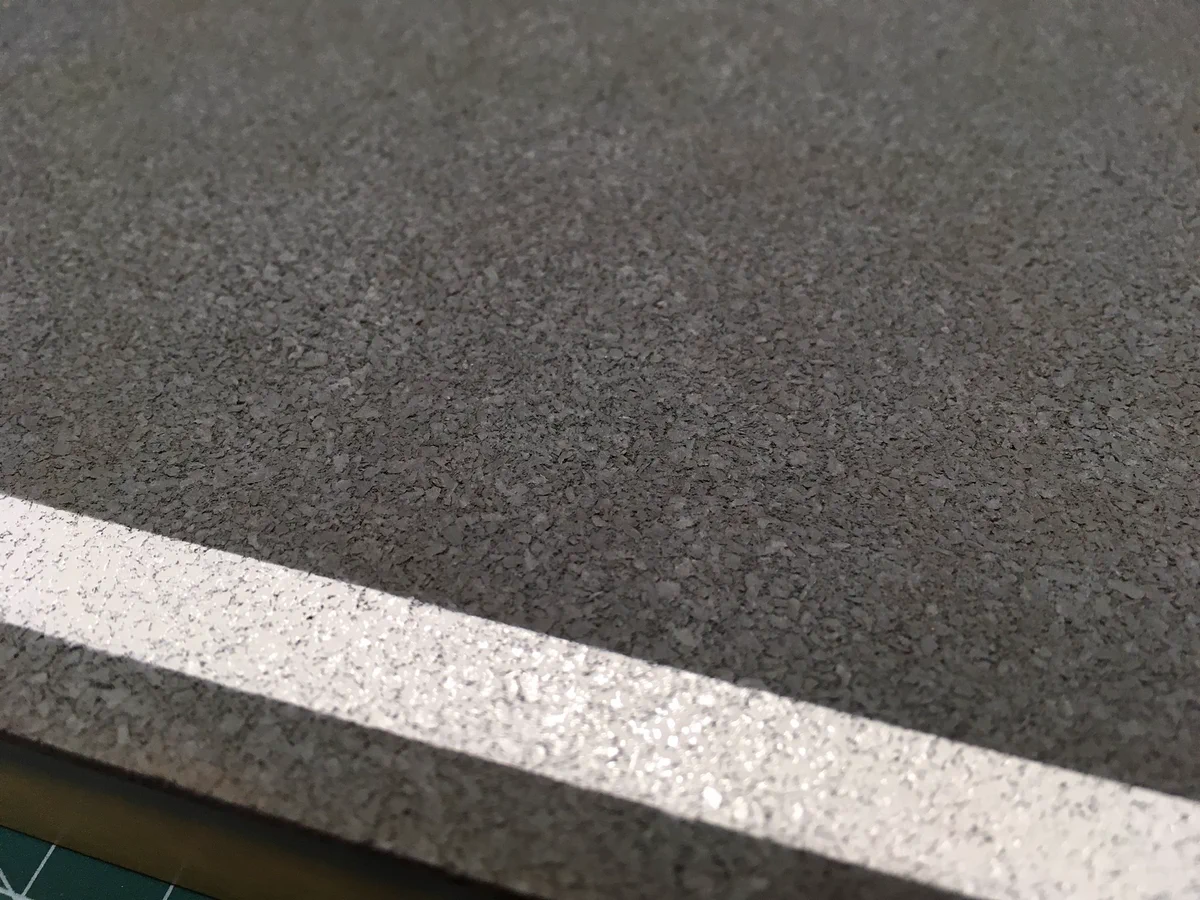 簡単アスファルトの作り方！実はアレを塗っただけｗｗｗ