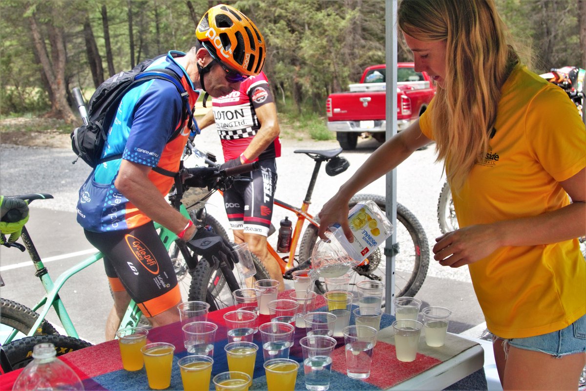 We were happy to provide the Trans Rockies racers with refreshments yesterday as they passed by along the MMWLT. The riders will begin day 2 of the 6 day, 600 km race today. Wish them luck! #OurTrail